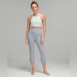 Groove SHR Crop 23” (Brand New W/ Tags Color:Chambray) Size 6